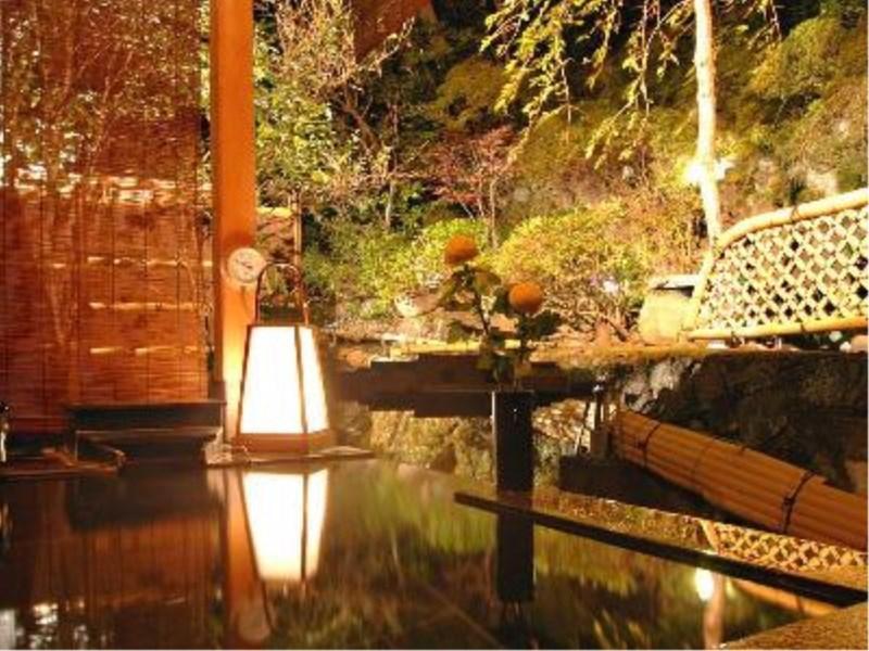 Yugawara Onsen Ryokan Uohan Exteriér fotografie